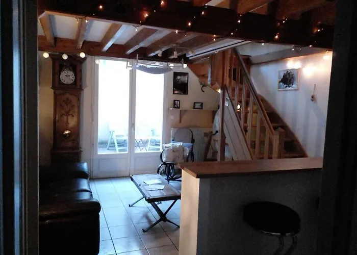 Loft Gare, Parking Et Terrasse Apartamento *